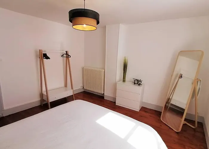 Le Laventin - 52m2 - Boulevard De La Grotte - Hyper Centre لورد